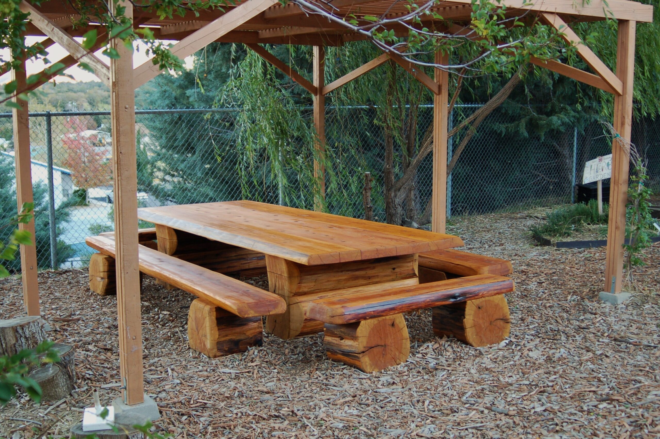 Wood Table Photo