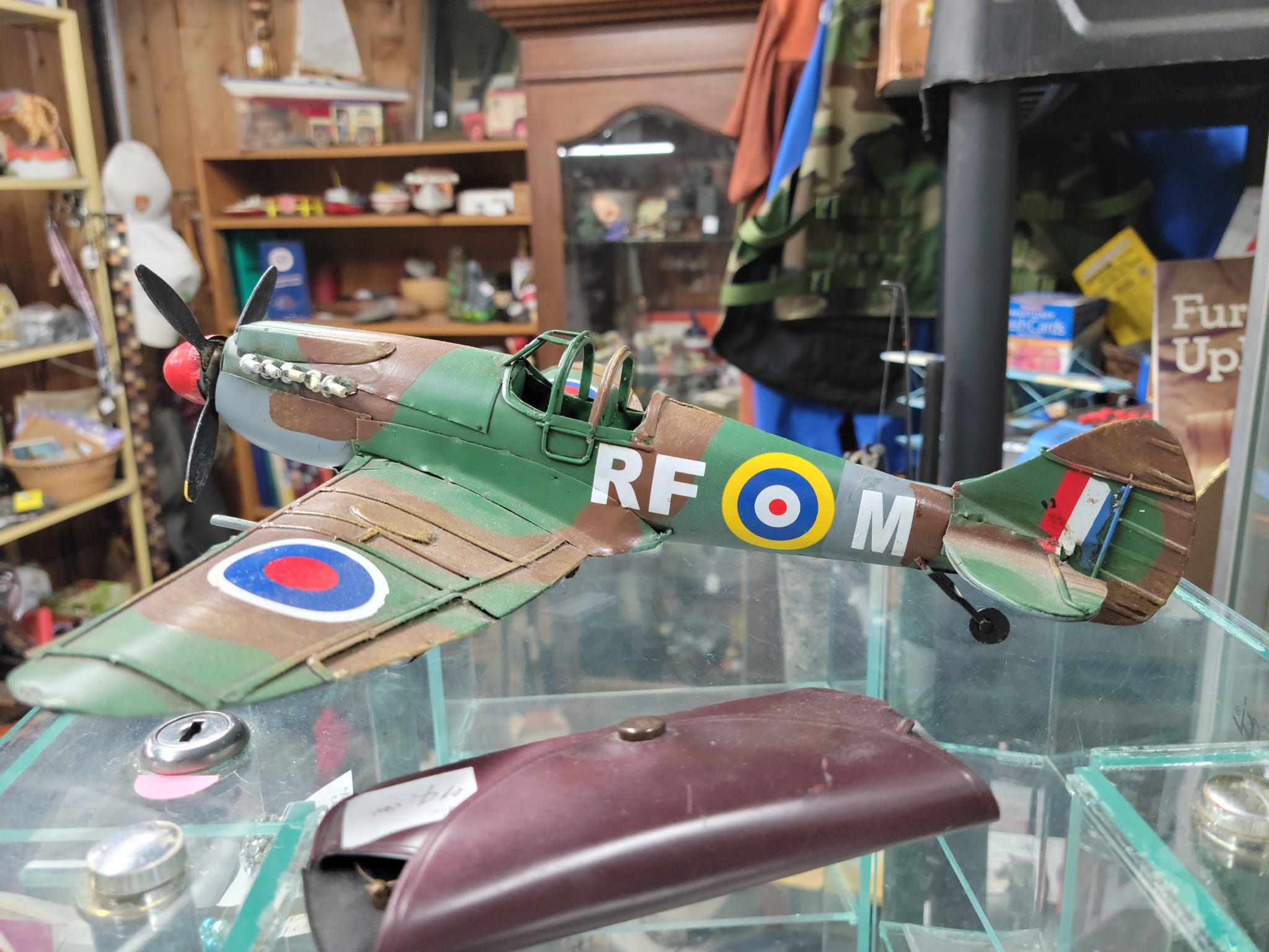 Airplane Model from Wynola Junction Antiques and Collectibles