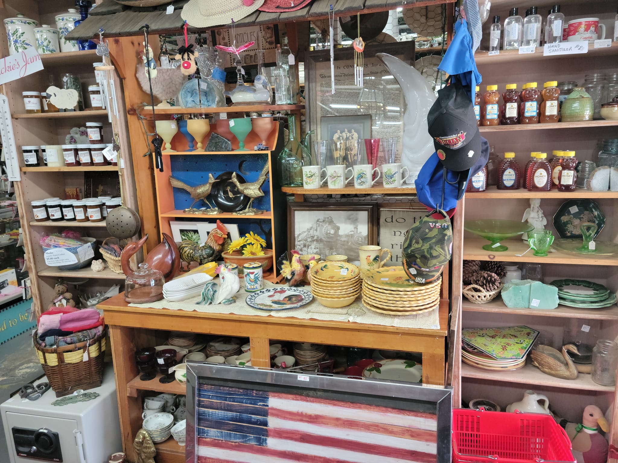 Collectable Dishes from Wynola Junction Antiques and Collectibles